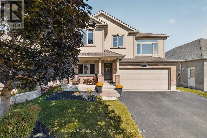 Detached at 38 ROBERTA STREET, Woolwich