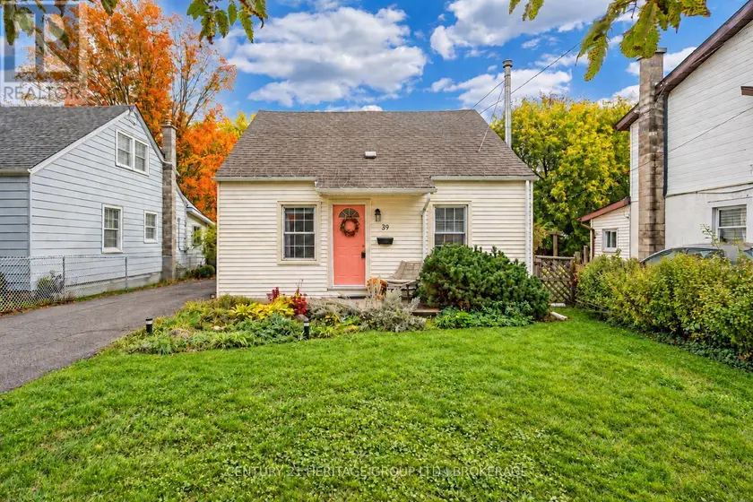 Detached at 39 LORNE STREET, Kingston