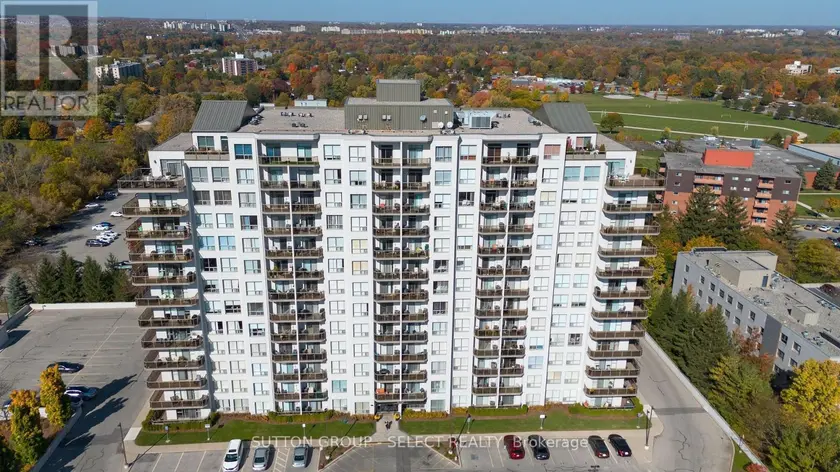Apartment at 711 - 353 COMMISSIONERS ROAD W, London