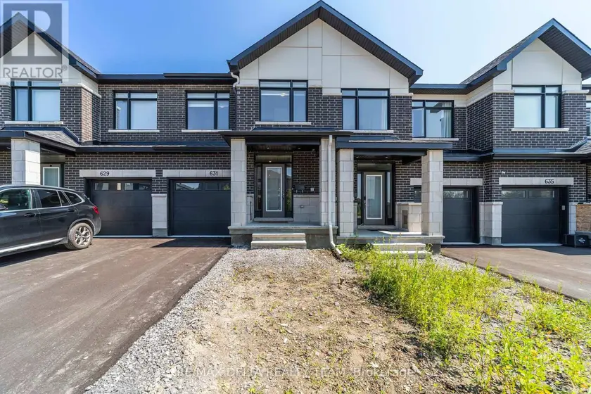 Townhouse at 631 KNOTRIDGE STREET, Ottawa