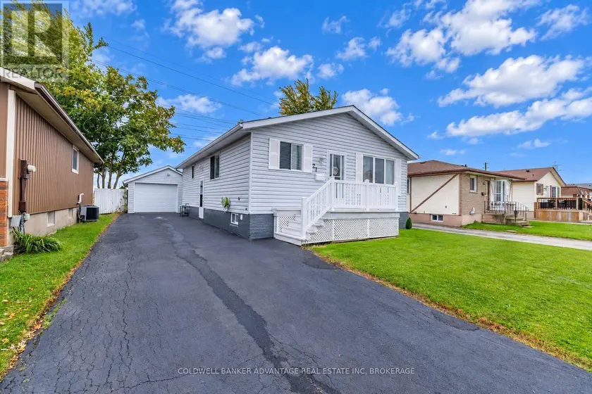 Detached at 27 CHANTAL COURT, Welland