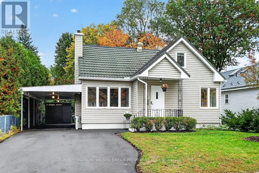 Detached at 121 ST LAURENT BOULEVARD, Ottawa