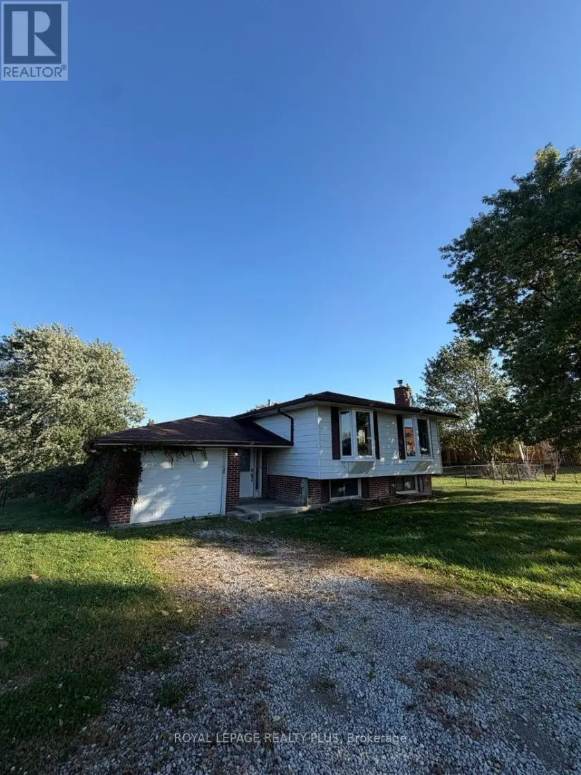 Detached at 3167 HIGHWAY 56, Hamilton