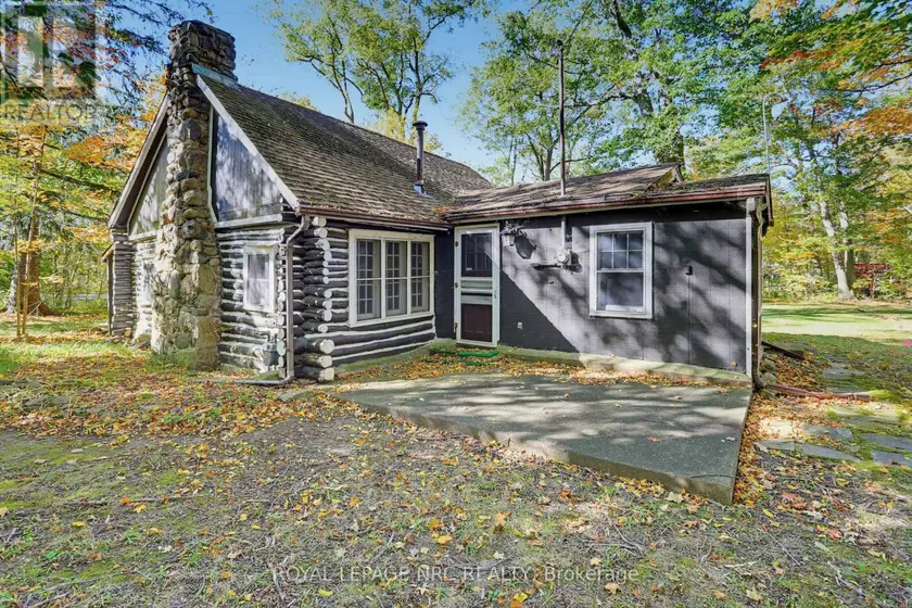 Detached at 910 BERNARD AVENUE, Fort Erie