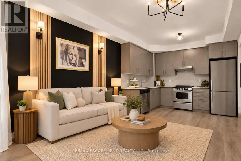 Apartment at 812 - 212 KING WILLIAM STREET, Hamilton