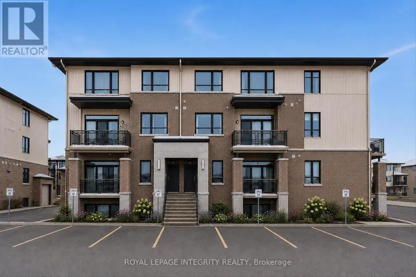 Townhouse at 359 AXIS WAY, Ottawa