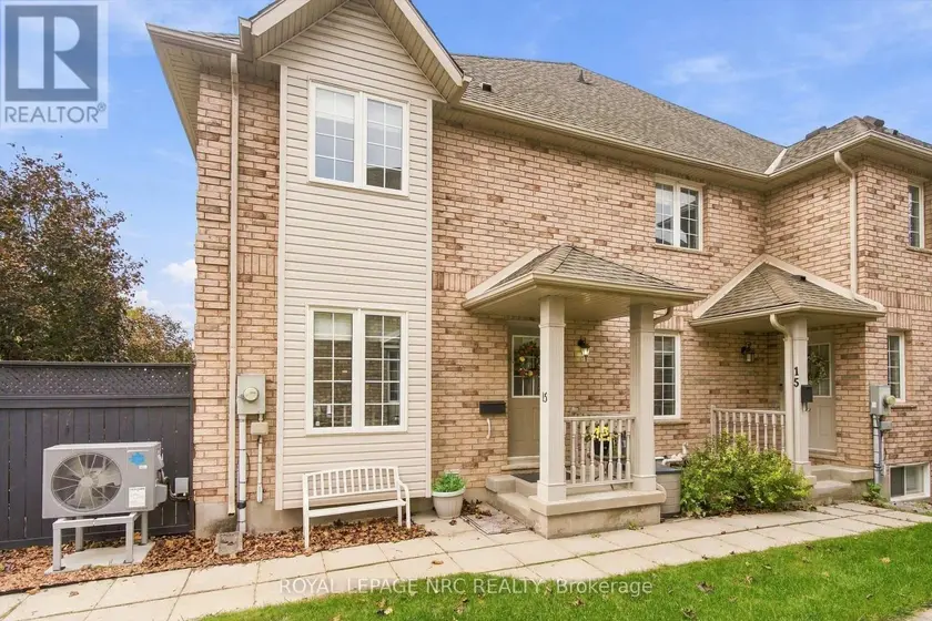 Townhouse at 13 FLYNN COURT, St. Catharines
