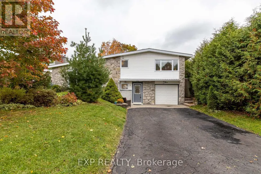 Detached at 3 WELKIN CRESCENT, Ottawa