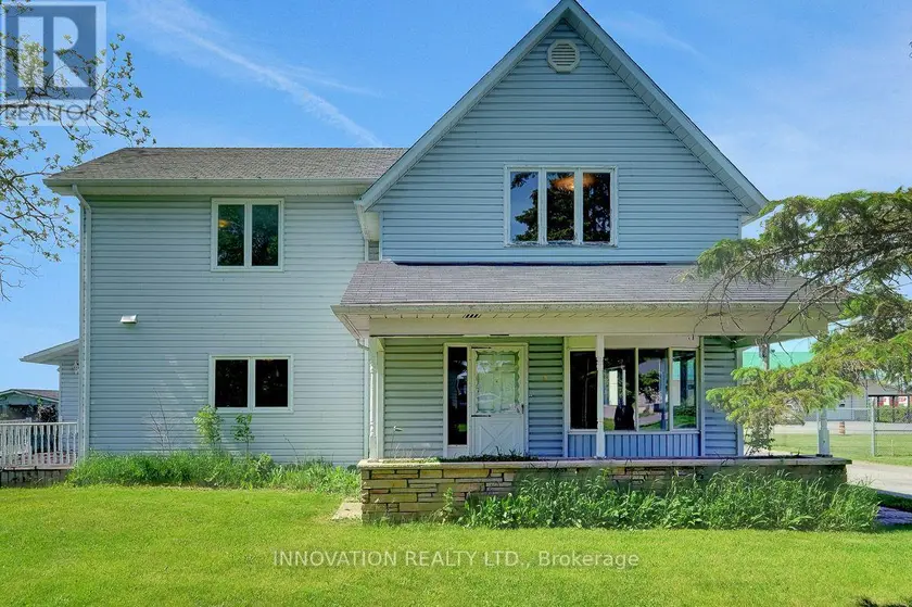 Detached at 456 GLADSTONE STREET, North Dundas