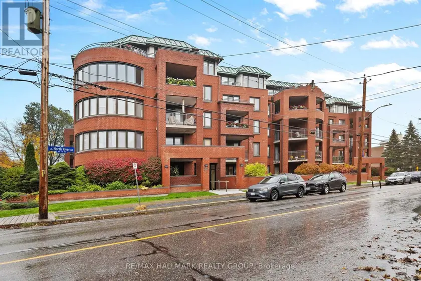 Apartment at 211 - 959 NORTH RIVER ROAD, Ottawa