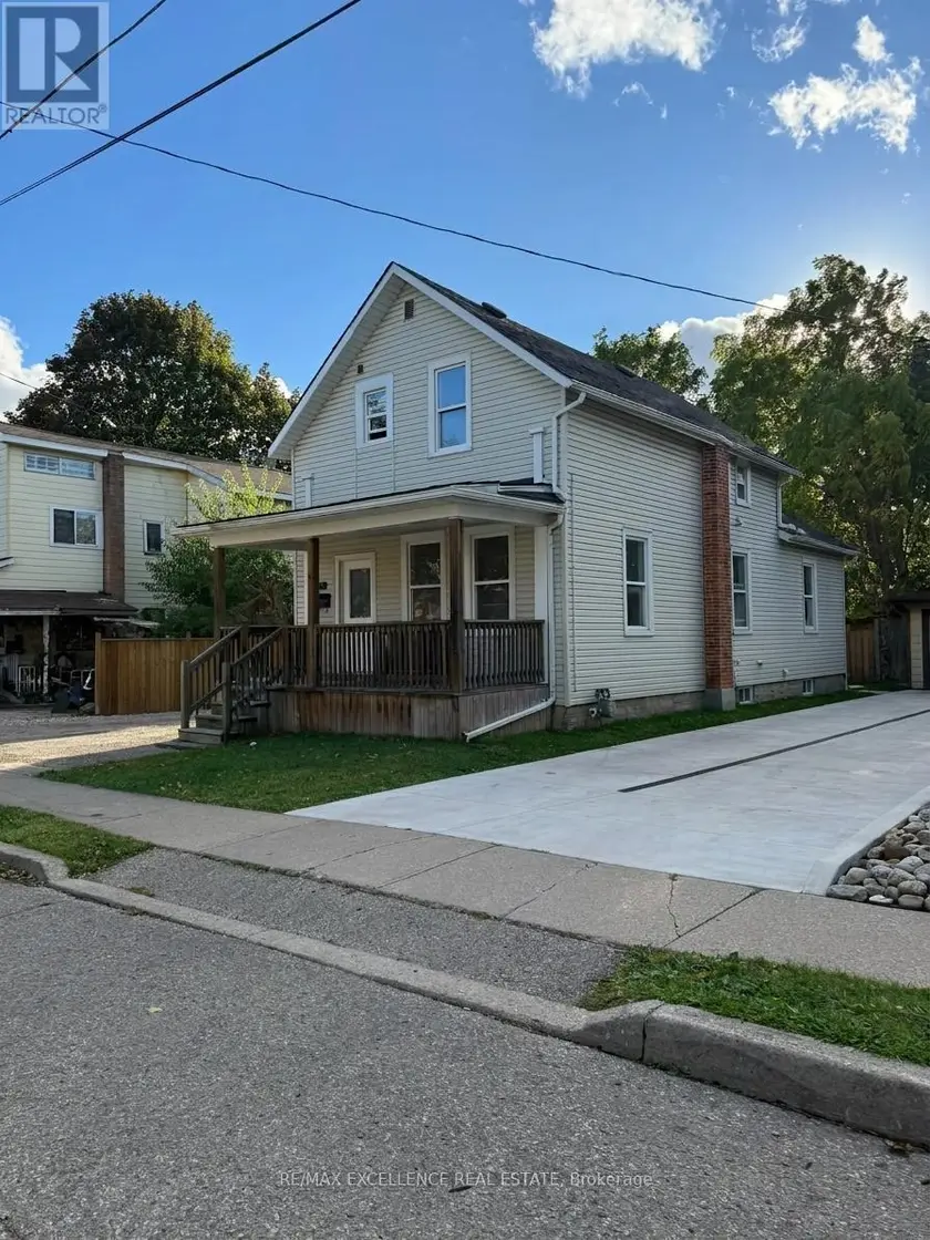Detached at 83 DORSET STREET, Waterloo
