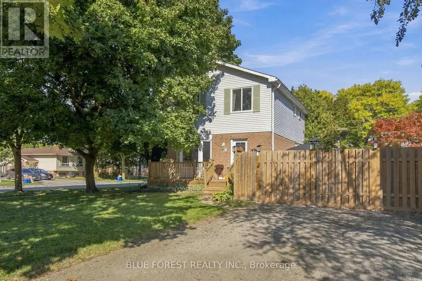 Detached at 114 HEARTHSIDE PLACE, London East