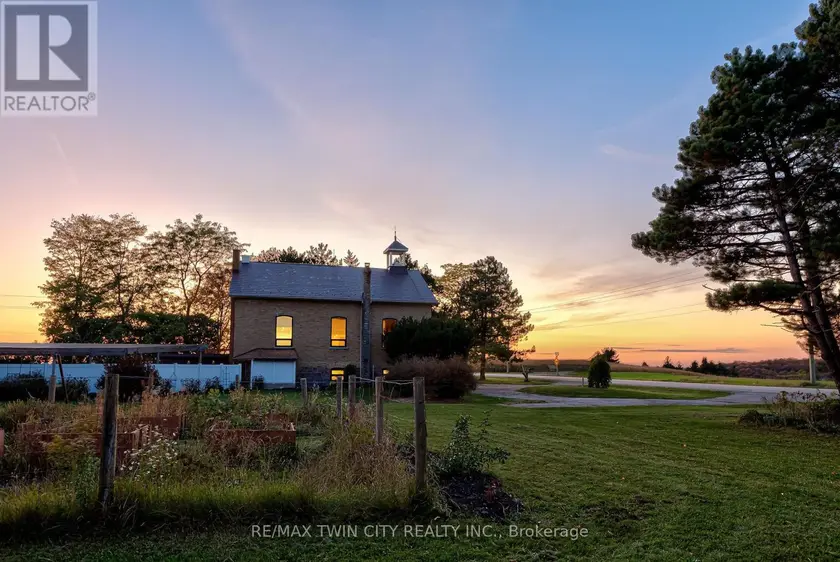 Detached at 2653 HURON ROAD, Wilmot