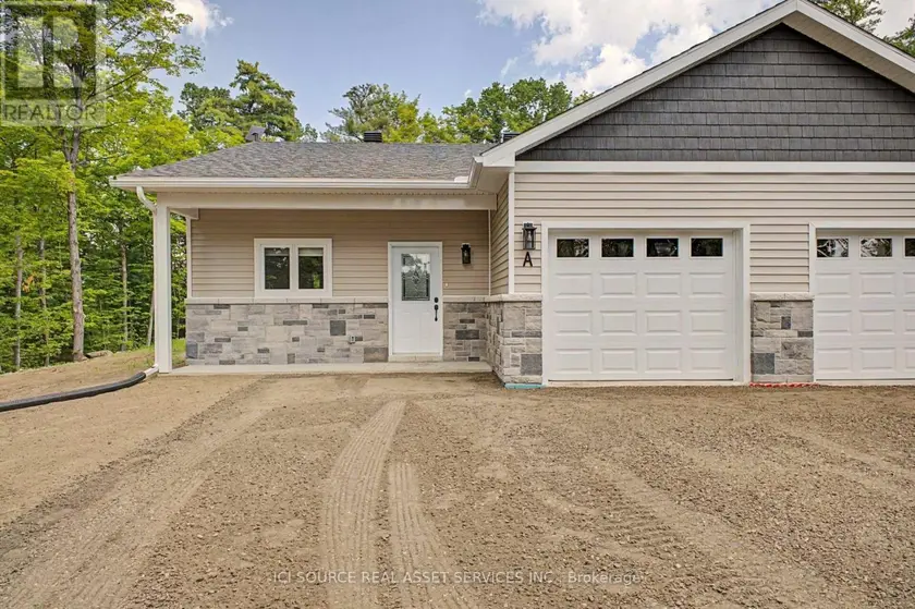 Semi-Detached/Link at 264 GARDEN OF EDEN ROAD, Horton