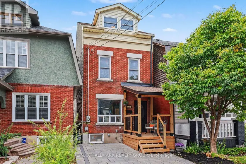 Detached at 116 HAMILTON AVENUE N, Ottawa