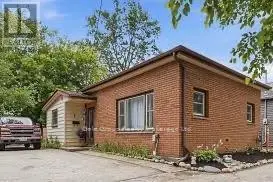 Detached at 1 BRITTON DRIVE, St. Thomas
