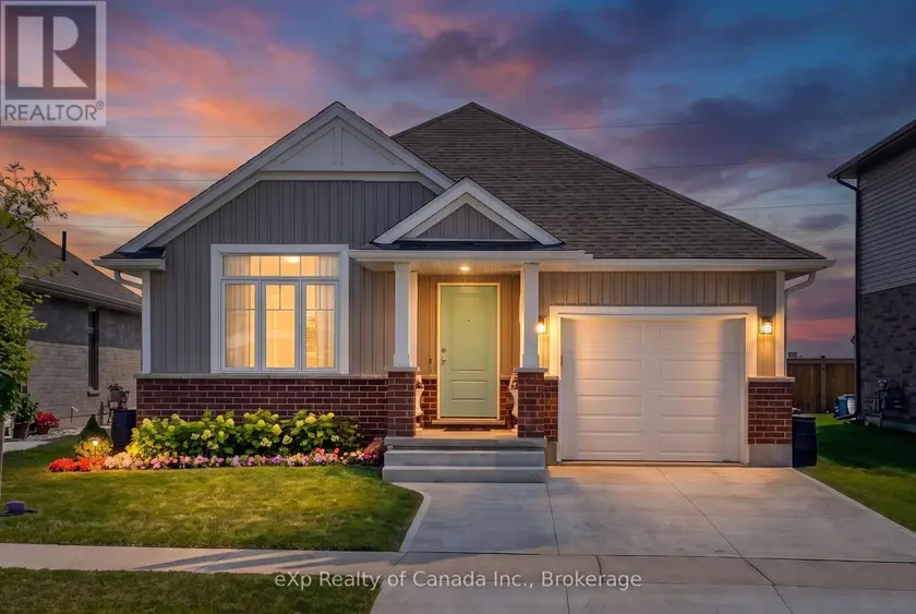 Detached at 23 EVYLEAN COURT, St. Thomas