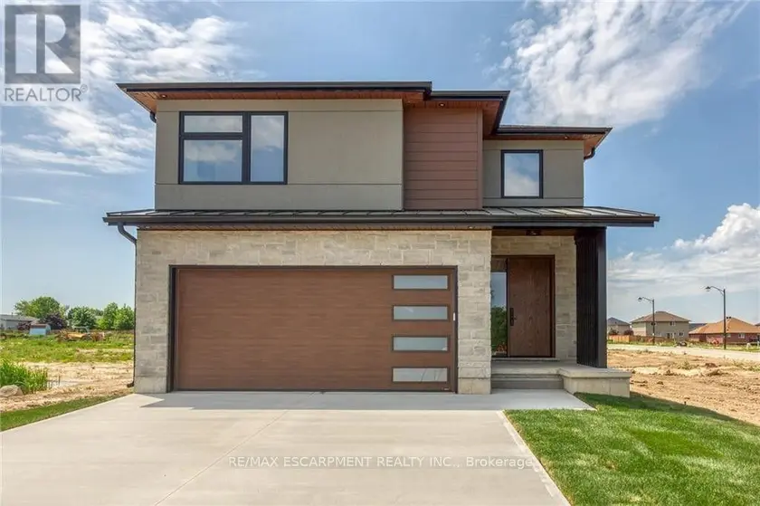 Detached at 92 CRADDOCK BOULEVARD, Haldimand