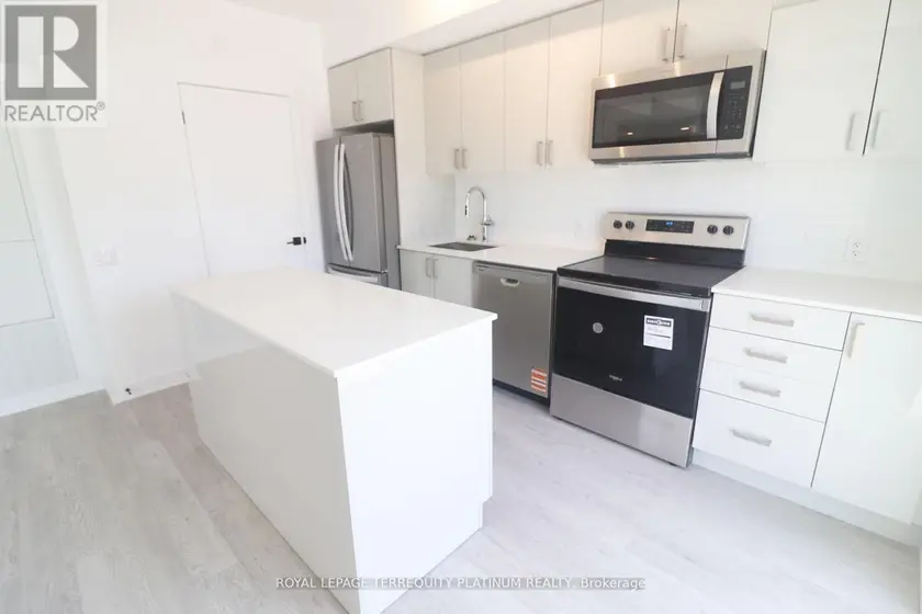 Townhouse at 111 - 2782 BARTON STREET E, Hamilton