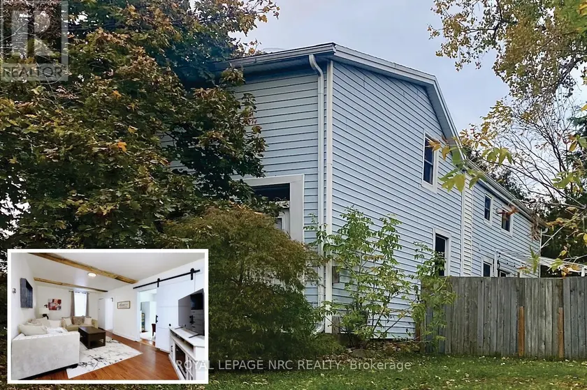 Detached at 1 JOHN AVENUE, Brant