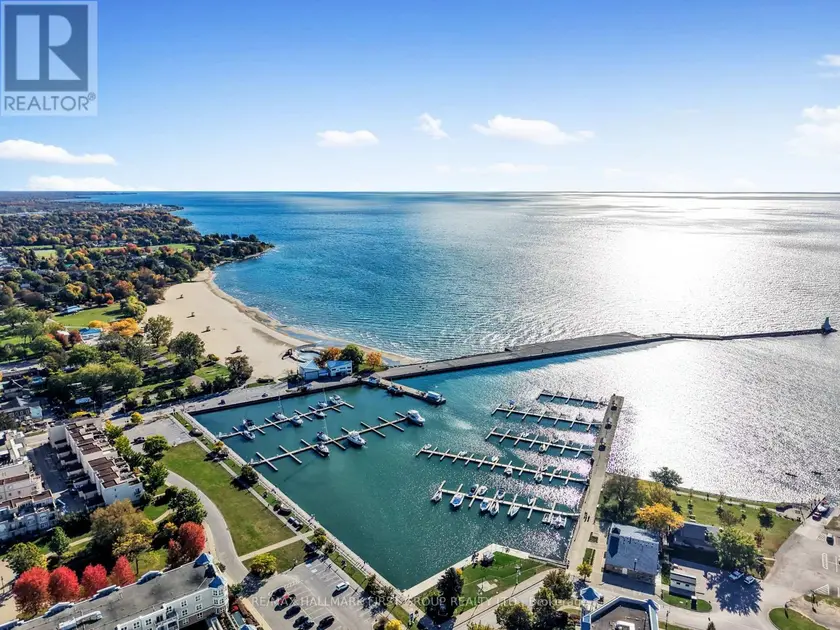 Townhouse at 107 - 95 ROBERT'S ROW, Cobourg