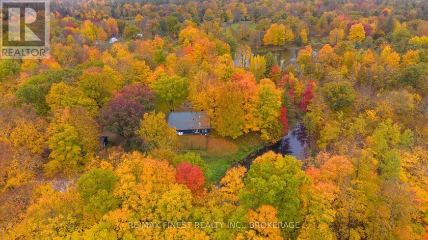 Detached at 82 BOBS LAKE ROAD, Frontenac