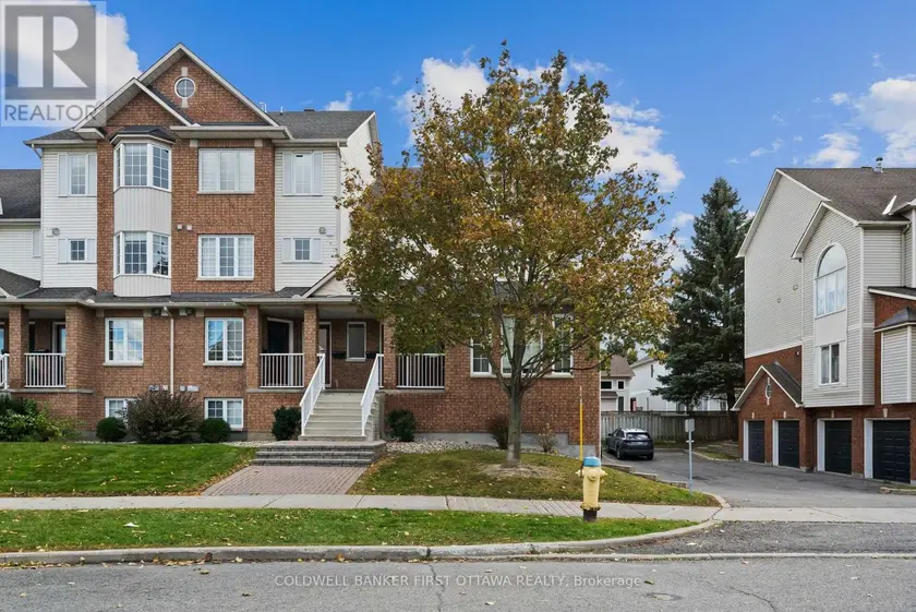 Townhouse at 4478 HARPER AVENUE, Ottawa