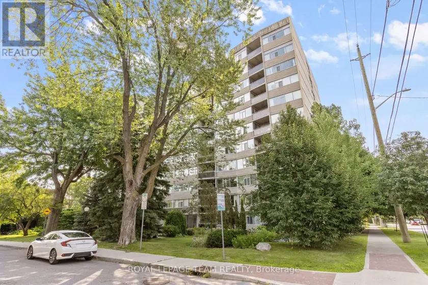 Apartment at 103 - 60 MCLEOD STREET, Ottawa