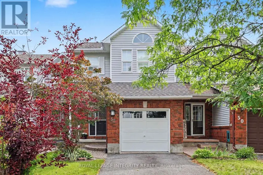 Townhouse at 52 BLACKDOME CRESCENT, Ottawa