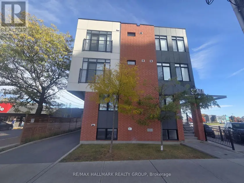 Multiplex at 001 - 351 CROYDON AVENUE, Ottawa