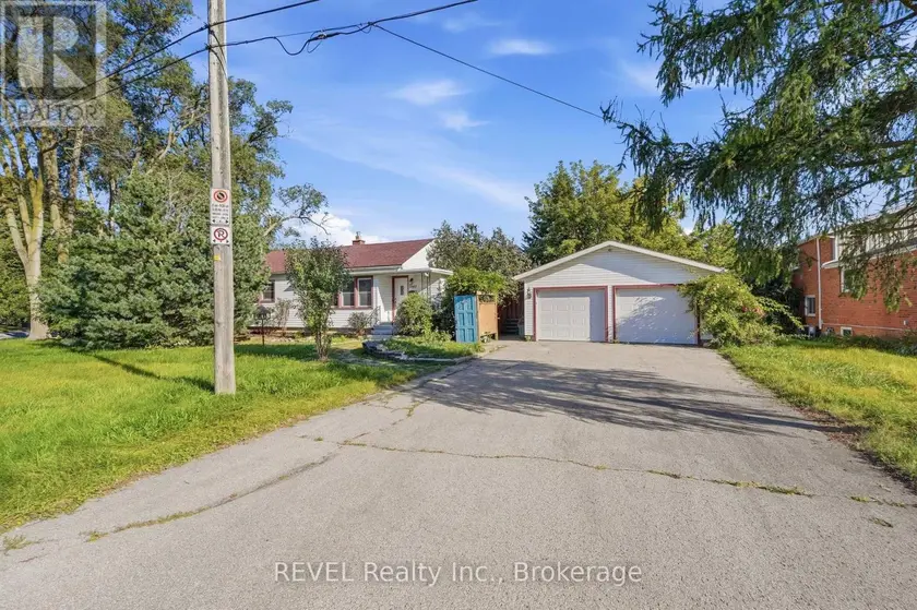 Detached at 7962 BOOTH STREET, Niagara Falls