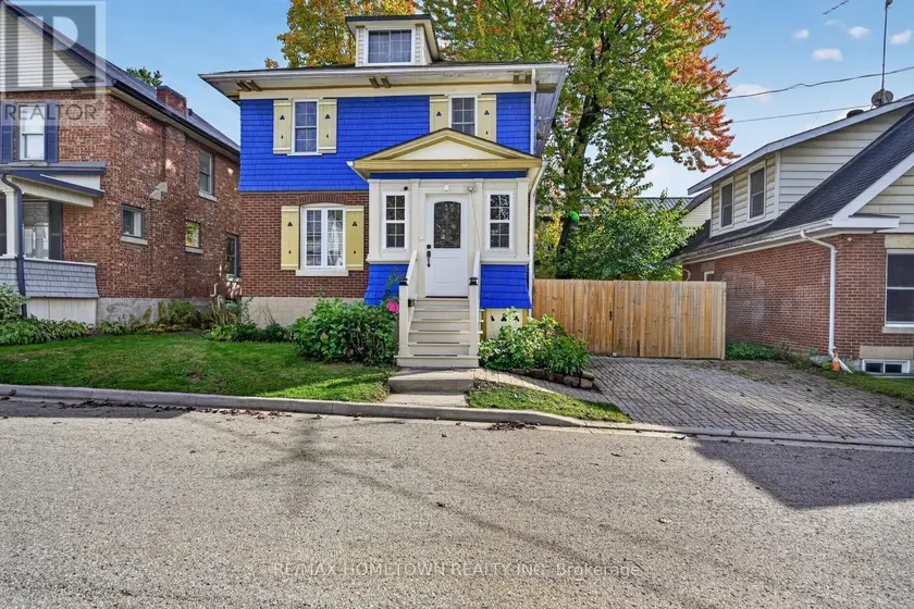 Detached at 27 BYNG AVENUE, Brockville