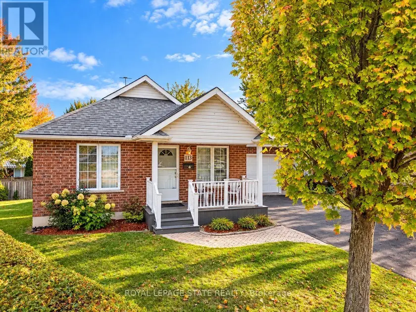 Detached at 113 BRIAR GLEN COURT, Haldimand