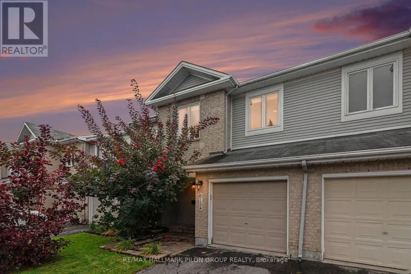Townhouse at 6154 RED WILLOW DRIVE, Ottawa