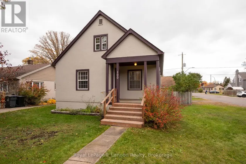Detached at 100 HILL STREET S, Thunder Bay