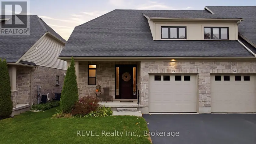 Townhouse at 15 - 1126 SWAN STREET, North Dumfries
