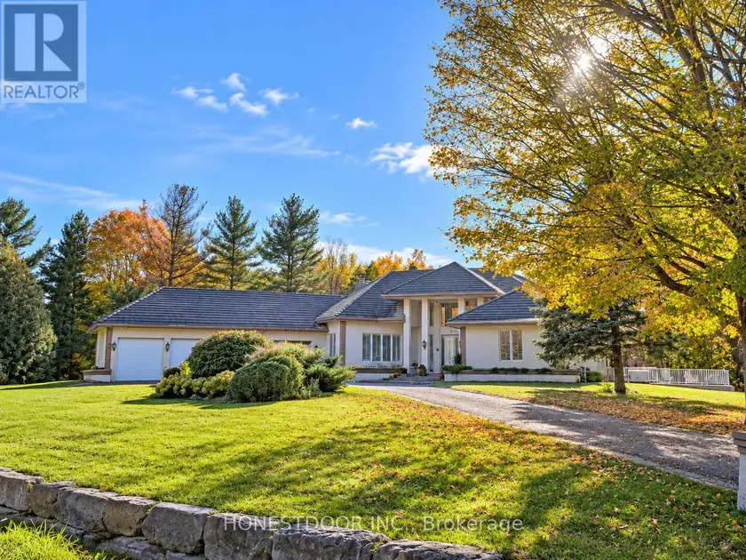 Detached at 5851 KNIGHTS DRIVE, Ottawa