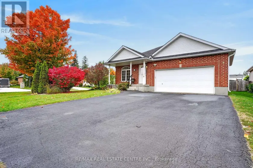 Detached at 10 PATTISON PLACE, Centre Wellington