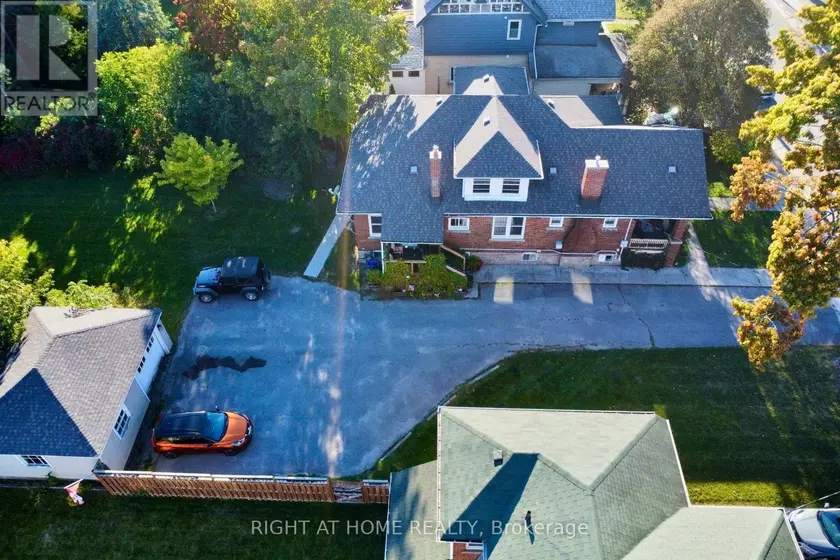 Multiplex at 33 MELBOURNE STREET W, Kawartha Lakes
