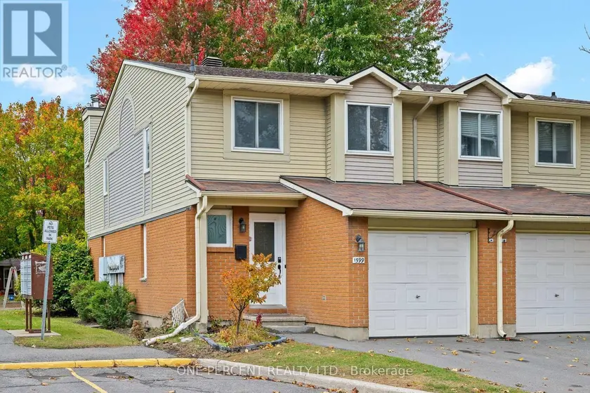 Townhouse at 1599 CHEEVERS CRESCENT, Ottawa