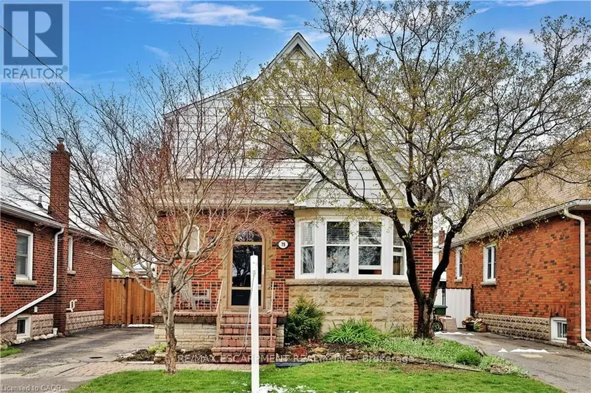 Detached at 78 CAMERON AVENUE S, Hamilton