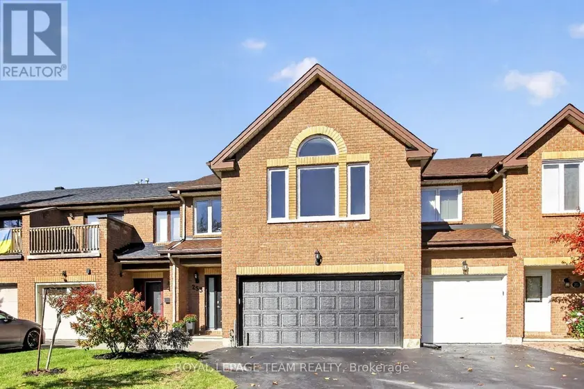Townhouse at 253 KNUDSON DRIVE, Ottawa