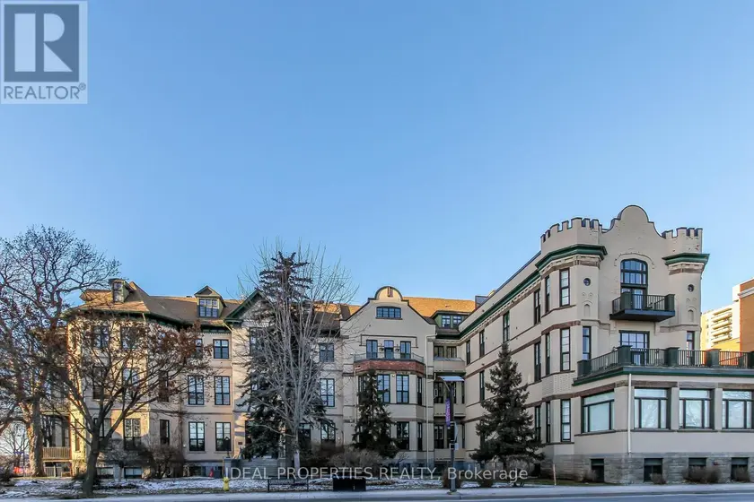 Apartment at 101 - 589 RIDEAU STREET, Ottawa
