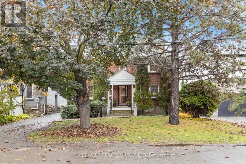 Detached at 568 GOLDEN AVENUE, Ottawa