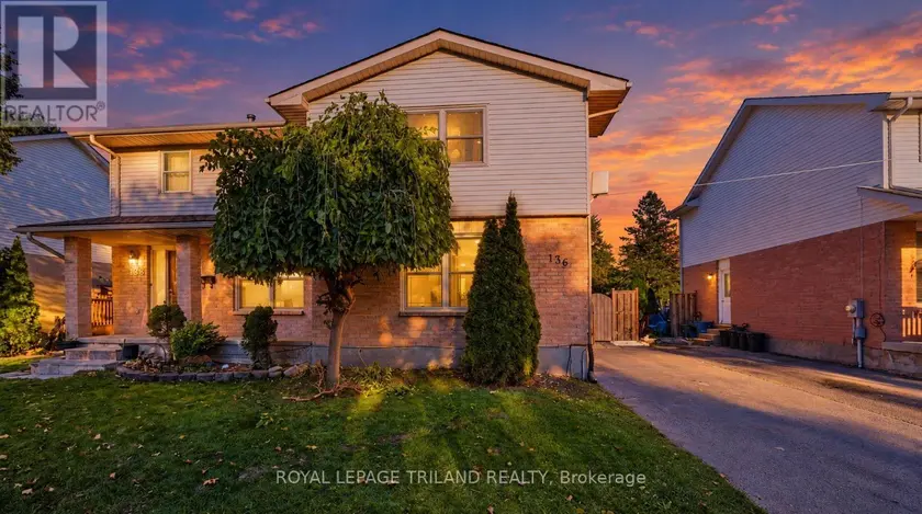 Semi-Detached/Link at 136 GOLFDALE CRESCENT, London South