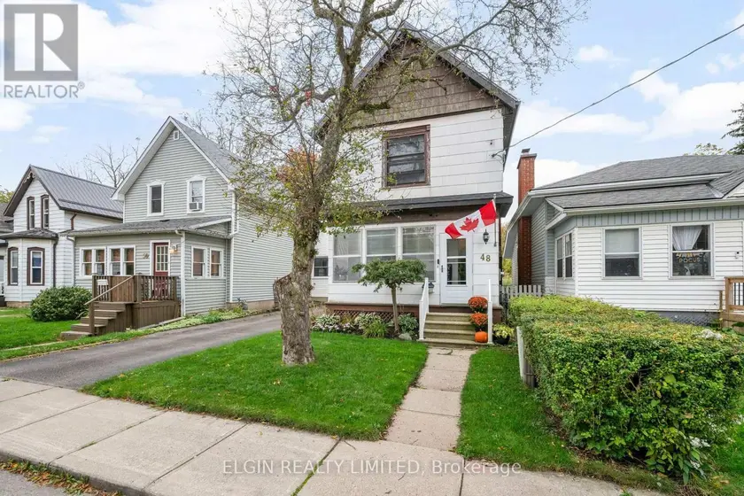 Detached at 48 ELIZABETH STREET, St. Thomas