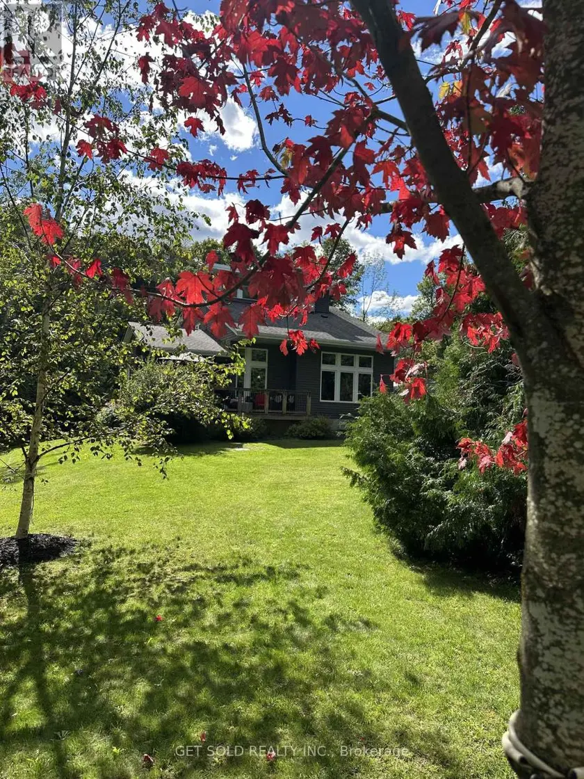 Detached at 11 FIELDWAY COURT, Melancthon