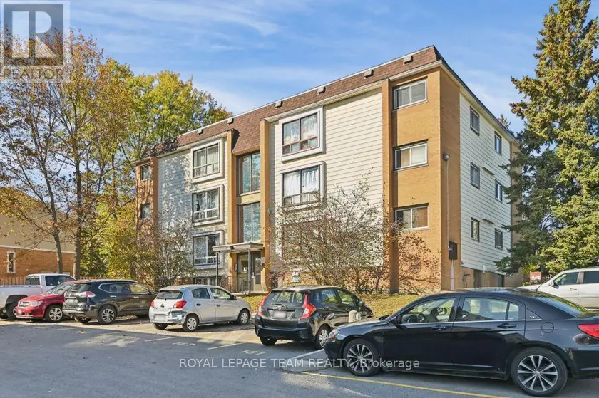 Apartment at 10 - 49 SUMAC STREET, Ottawa