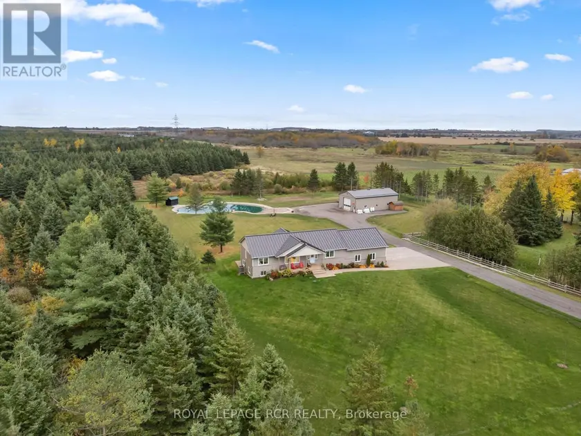 Detached at 373413 6TH LINE, Amaranth