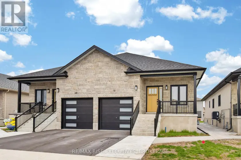 Semi-Detached/Link at 51 POTTER DRIVE, Loyalist